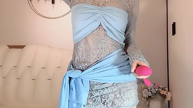 lvy-w online show from December 31, 10:37 am