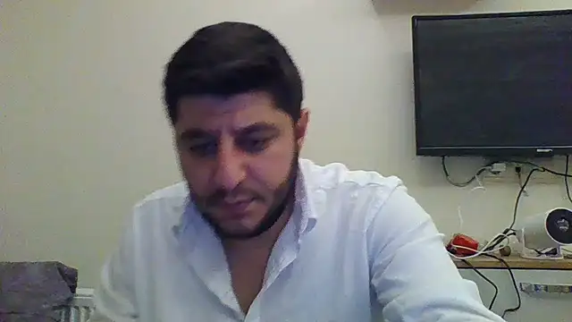 erkekkkadam online show from February 15, 4:14 pm