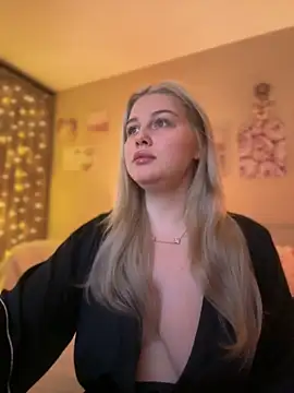 Alexis Powell online show from January 7, 4:08 am