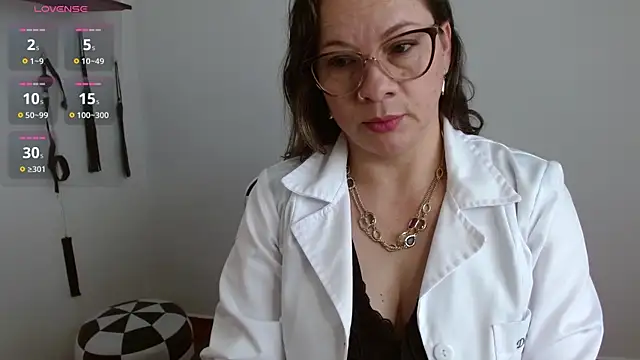 Snapshot of Sex-Psychology chatting on December 16, 5:43 pm Sex-Psychology online show from December 16, 5:43 pm