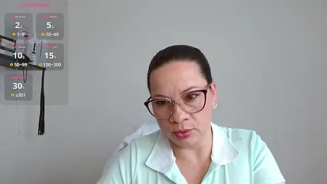 Snapshot of Sex-Psychology chatting on February 18, 7:19 pm Sex-Psychology online show from February 18, 7:19 pm