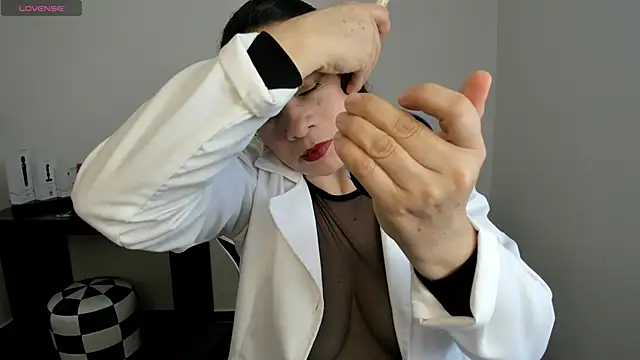 Snapshot of Sex-Psychology chatting on September 30, 8:47 pm Sex-Psychology online show from September 30, 8:47 pm