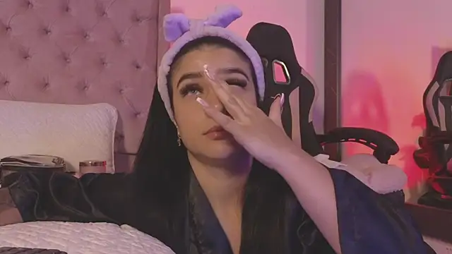  Linoshka 1 online show from April 17, 8:23 pm