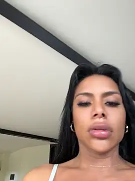 HOT LADY 777 online show from April 19, 1:54 pm