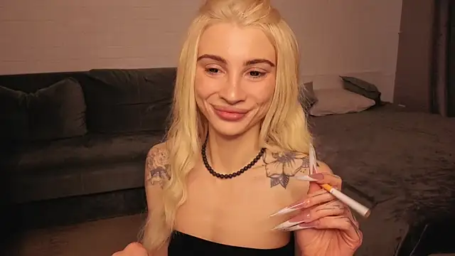 Ashley-Urban online show from October 31, 6:14 am