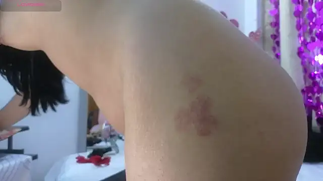 lovely trix online show from February 28, 9:44 pm