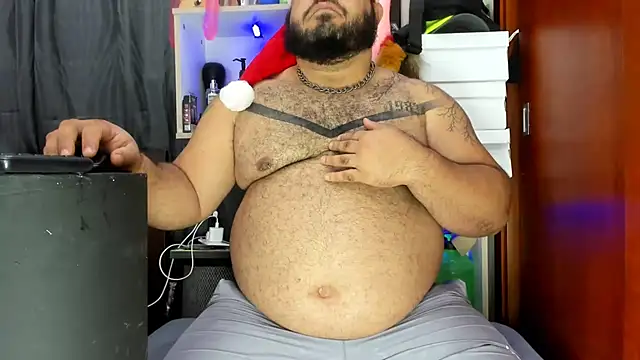 Latino bigcock online show from December 21, 2:41 am