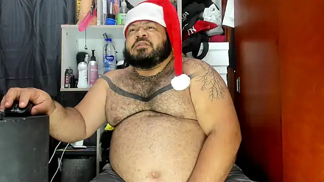 Latino bigcock online show from December 30, 3:36 am
