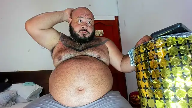 Latino bigcock online show from April 4, 8:17 pm