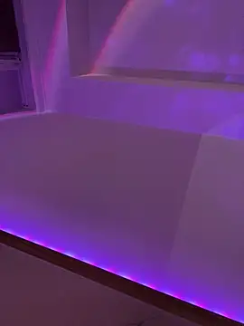 blacktourmaline- online show from March 13, 9:26 pm