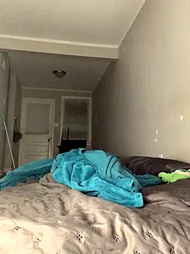 SweetHoneyBunz online show from October 29, 4:26 am