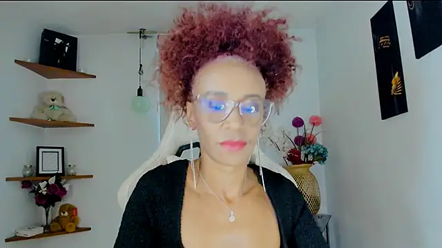 ScarlettMalbec online show from December 31, 10:56 pm