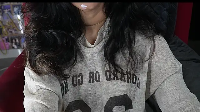 -AyeshaSinghania- online show from December 19, 6:01 pm