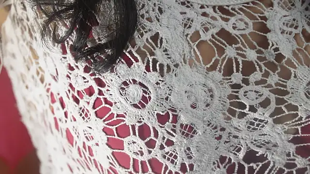 -AyeshaSinghania- online show from October 18, 8:59 am