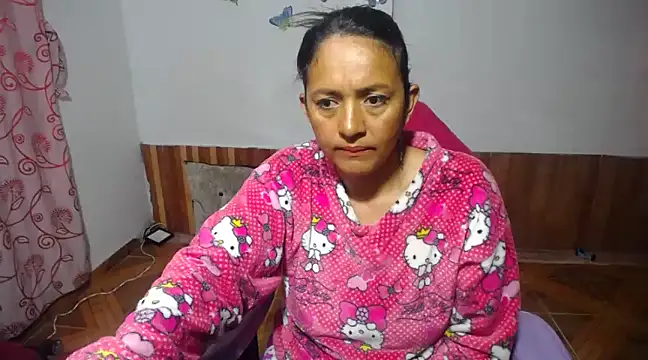 Snapshot of daleska_ayala_1 chatting on March 7, 1:09 am daleska ayala 1 online show from March 7, 1:09 am