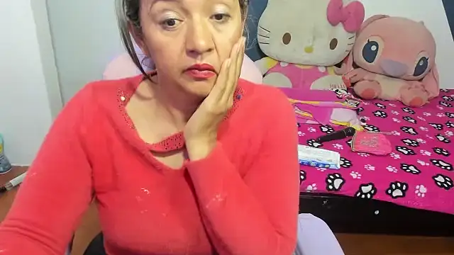 daleska ayala 1 online show from November 9, 9:35 pm