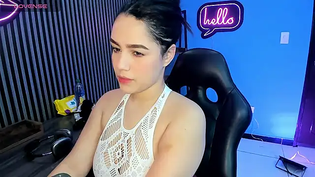 emily roberts1 online show from December 29, 1:56 am