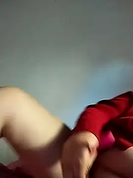 BustyBabyOfficial online show from December 28, 12:45 pm