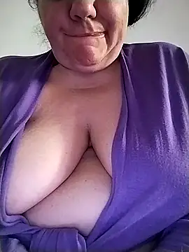 BustyBabyOfficial online show from January 23, 2:28 pm