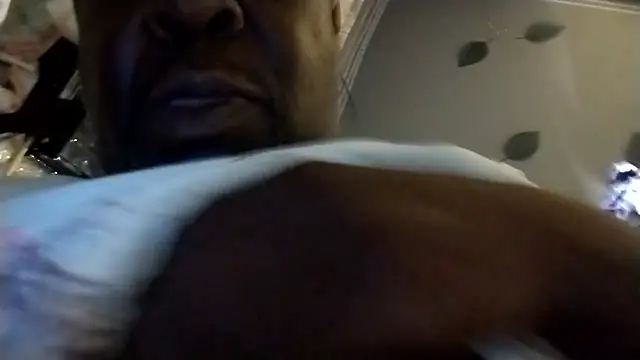 macnificent1fr online show from September 25, 4:49 am