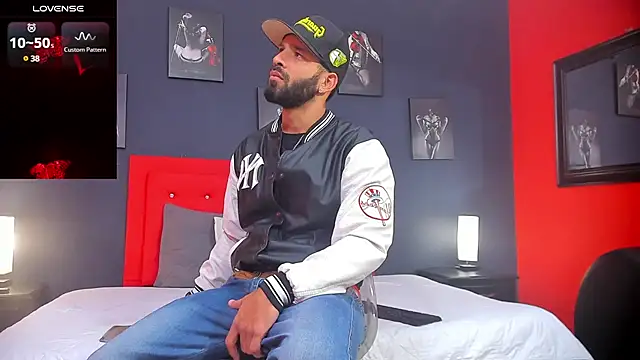 Thiagogomez online show from December 19, 12:23 pm