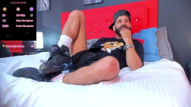 Thiagogomez online show from January 6, 3:40 pm