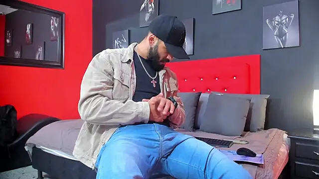 Thiagogomez online show from September 10, 12:27 pm