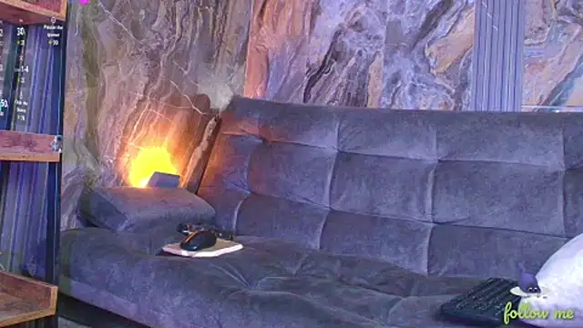 Andrew Brown online show from March 3, 2:26 pm