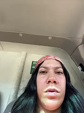 Bigbuttbrooklynn online show from March 22, 4:37 pm