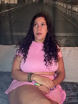 Bigbuttbrooklynn online show from October 19, 2:34 am