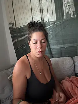 Bigbuttbrooklynn online show from May 4, 1:51 pm