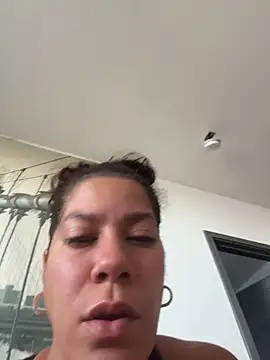 Bigbuttbrooklynn online show from May 5, 5:43 pm