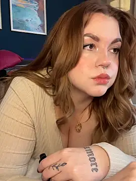 VictoriaLaFleur online show from October 24, 12:45 pm