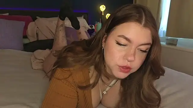 VictoriaLaFleur online show from March 13, 1:40 pm