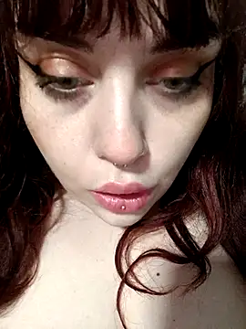 persefone97 online show from March 3, 9:15 pm