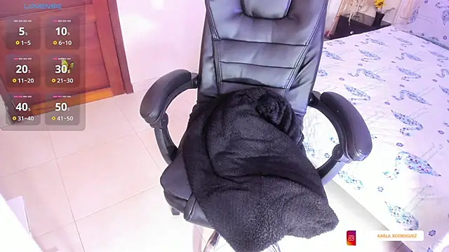 Karla Rodriguezx online show from November 15, 1:07 pm