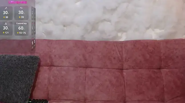 Snapshot of SkarletJhonson_ chatting on December 13, 3:05 am SkarletJhonson online show from December 13, 3:05 am