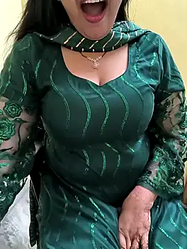 lovely zara online show from January 4, 6:09 am