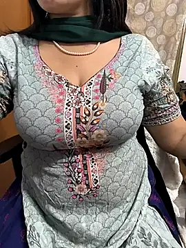 lovely zara online show from February 24, 6:16 am