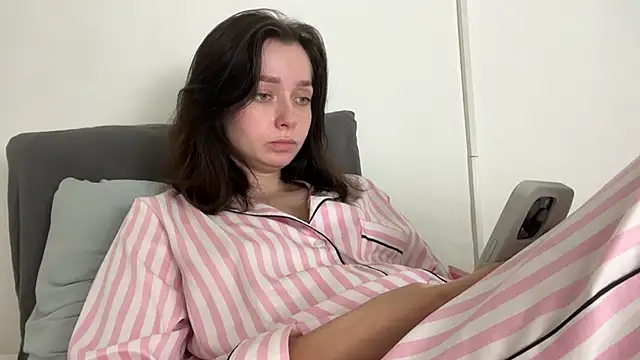  liatris  online show from January 4, 3:17 pm