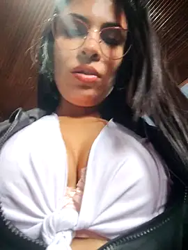 Astrid-- online show from March 11, 3:07 pm