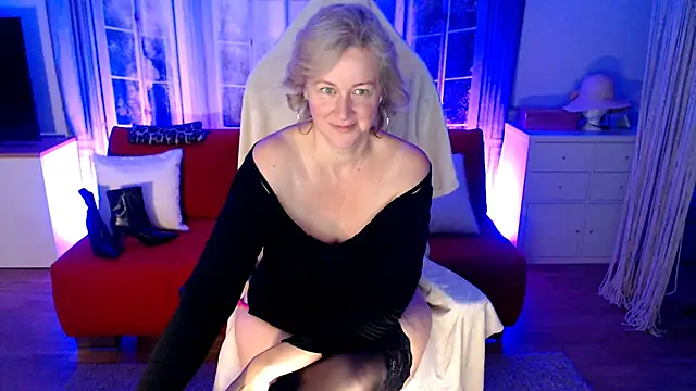 MarleneBloem online show from October 3, 5:26 am