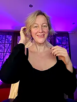 Snapshot of MarleneBloem chatting on January 12, 5:45 am MarleneBloem online show from January 12, 5:45 am