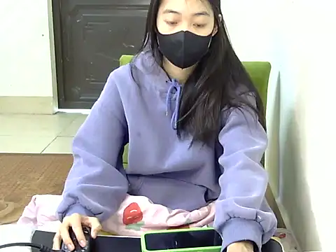 Snapshot of DA-EUN chatting on December 28, 3:15 am DA-EUN online show from December 28, 3:15 am