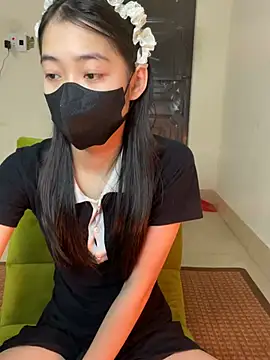 Snapshot of DA-EUN chatting on February 28, 3:15 am DA-EUN online show from February 28, 3:15 am