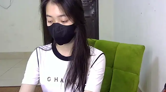 Snapshot of DA-EUN chatting on March 16, 3:04 am DA-EUN online show from March 16, 3:04 am