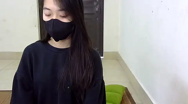 Snapshot of DA-EUN chatting on March 21, 9:12 am DA-EUN online show from March 21, 9:12 am