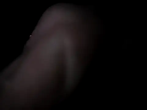 Snapshot of Travislovescum chatting on December 15, 9:35 am Travislovescum online show from December 15, 9:35 am