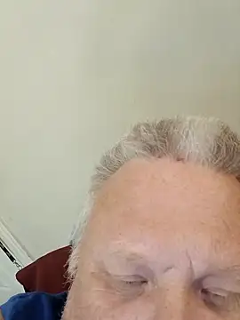 Snapshot of Jbirdb48 chatting on November 7, 6:52 pm Jbirdb48 online show from November 7, 6:52 pm