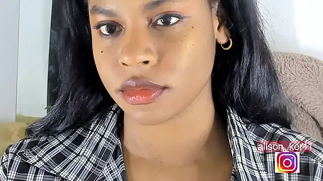 alison-ker3 online show from February 22, 6:06 am